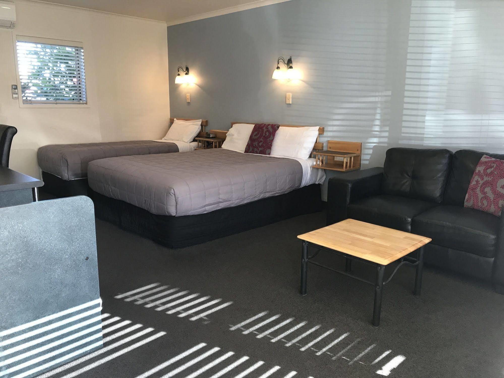 Pacific Harbour Motor Inn Gisborne Eksteriør billede